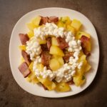 Cartofi cu bacon și mărgele de bânză