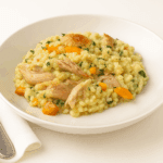 Pilaf cu legume și pui