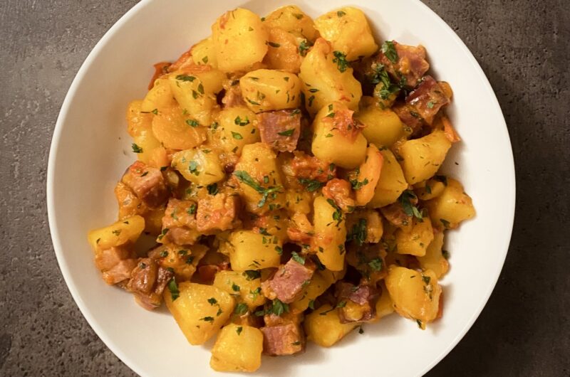 Tocăniță de legume cu bacon