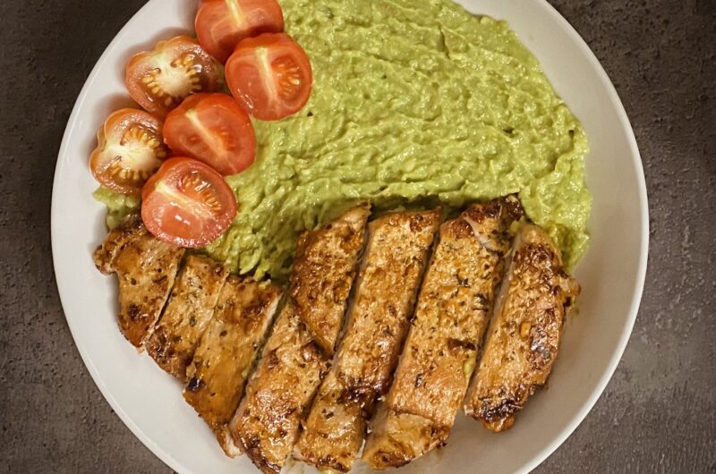 Cotlet de porc cu piure de broccoli